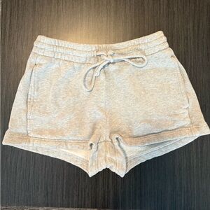 Aritzia TNA Shorts